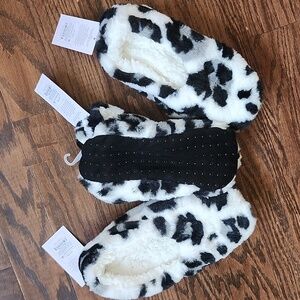 🐆3 PAIRS🐆 Auden Women's Faux Fur Cozy Pull-On Slippers w/Grippers M/L, NWT